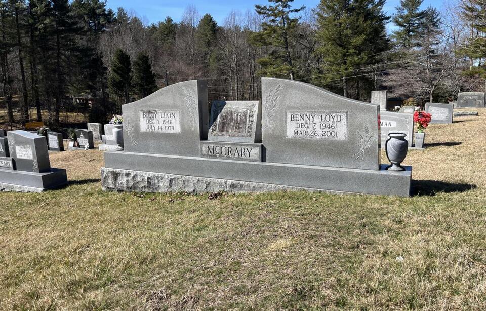 Tombstone Tales World’s heaviest twins were prowrestlers from