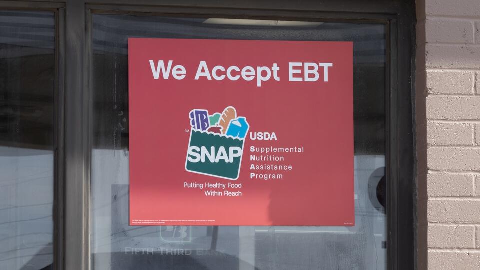 Here’s the Amount of SNAP Benefits People Receive in Each State - NewsBreak