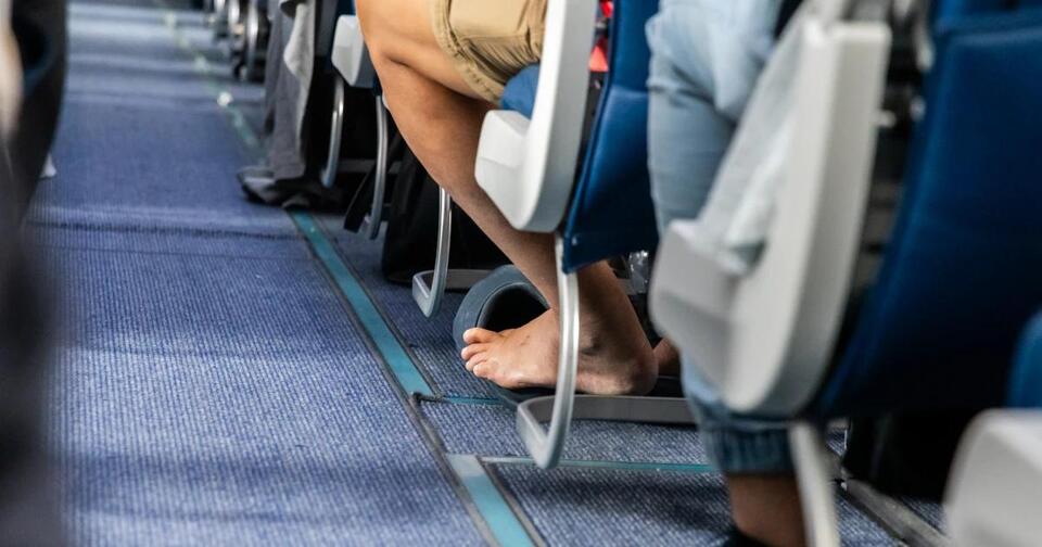 I’m a Flight Attendant. Read This Before Taking Your Shoes Off on a Plane