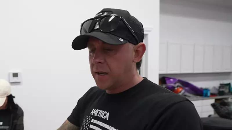 YouTuber Roman Atwood Claims His Clothing Company Is Involved in ...