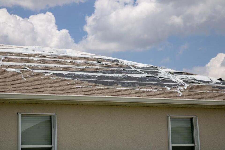 Fort Myers Condo Owners Shell Out $1,100 Monthly Fees While Units Sit ...