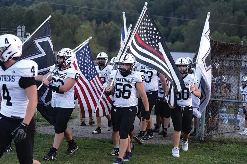 No. 2 Tug Valley rallies for dramatic 50-44 win at No. 4 Sherman