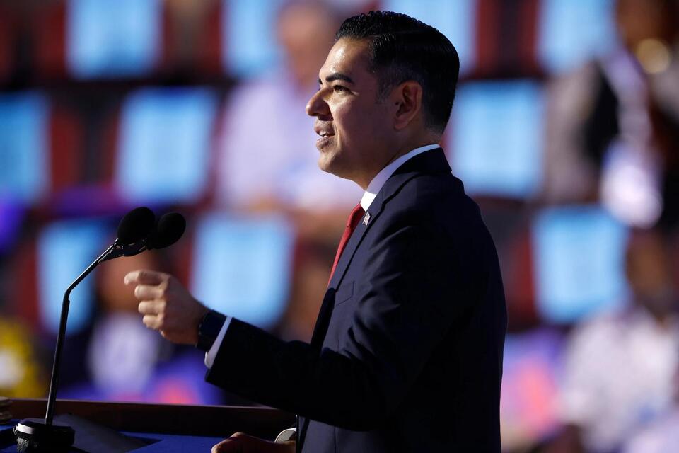 Rep. Robert Garcia says Kamala Harris is ‘on track to win’ - NewsBreak