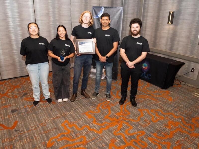 University of Michigan wins NASA's lunar lander challenge award