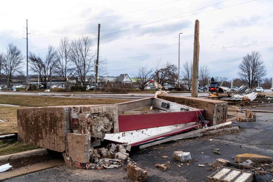 ‘I was going to die’: People describe terror as reported tornado ...