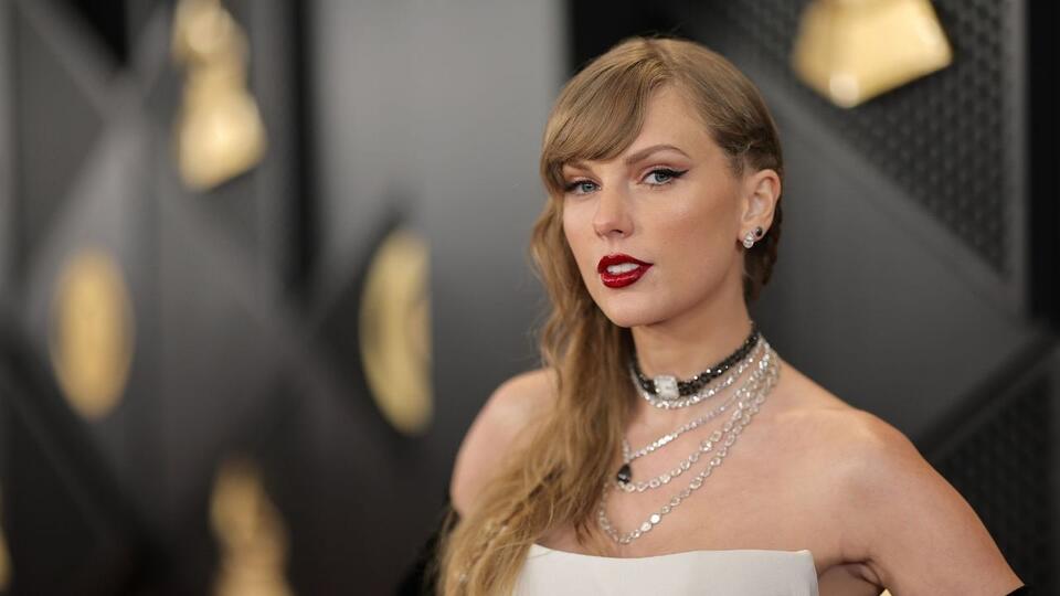 It's 'Taylor Swift Week' and we're obsessing over The Life of a Showgirl – but where does the life of a showgirl actually happen?