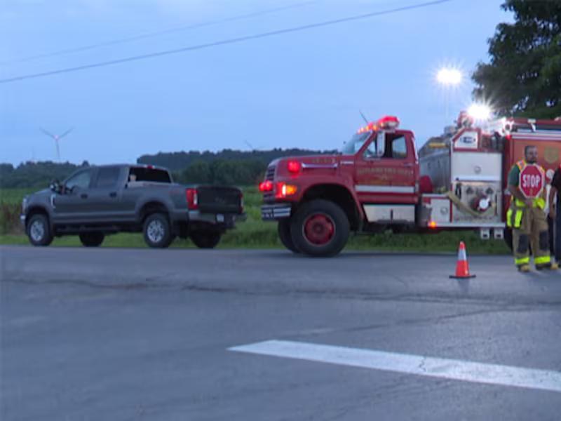 2 injured in crash involving Amish buggy
