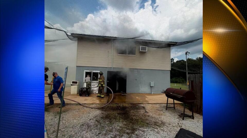 Fire damages city park’s concession stand, office