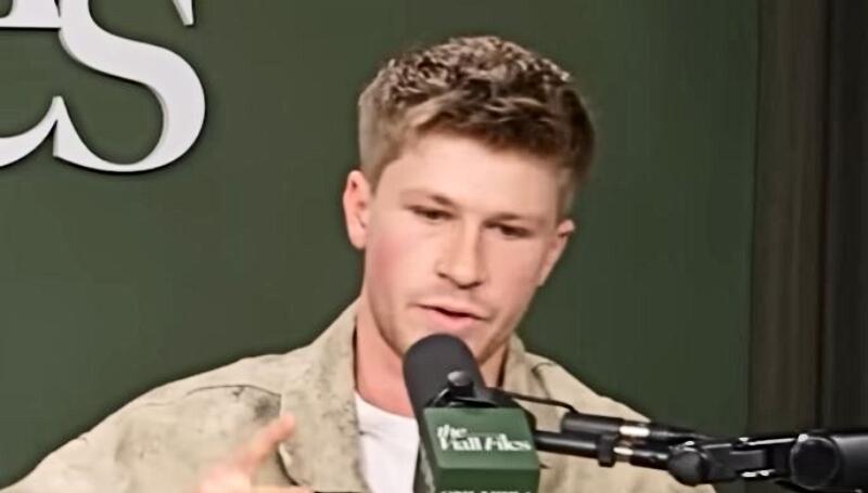 Robert Irwin Emotional Tear-Jerker Dance Stuns DWTS Fans - NewsBreak