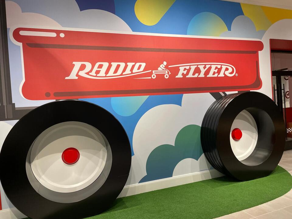 Chicagobased Radio Flyer opens first ever retail store in Woodfield Mall