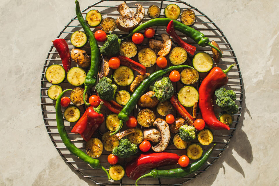 FDA Urgently Recalls Popular Vegetable Over Deadly Health Risk - NewsBreak