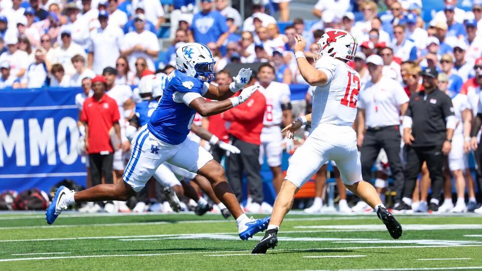 Bo Barnes ‘Flashed’ in UK Debut