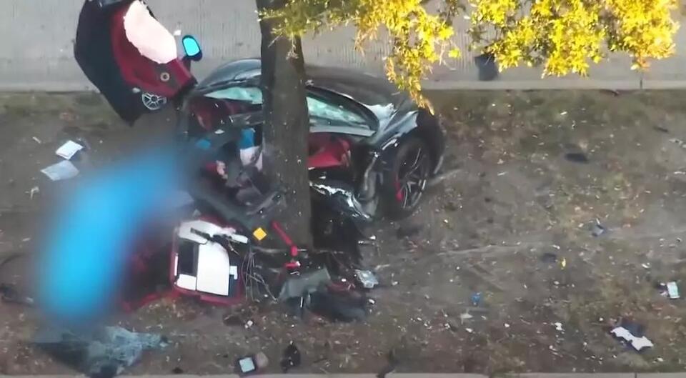 McLaren Luxury Sports Car Split in Half By Tree In Horrific Texas Crash ...