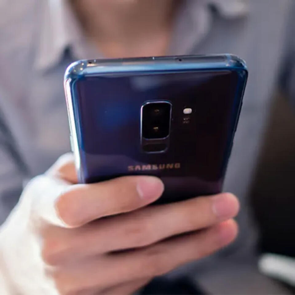 2 Default Android Apps Experts Say Are Taking Up Unnecessary Space: Google Maps, More