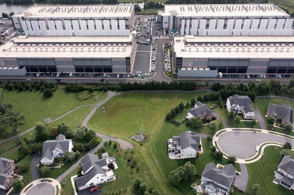 GOP Begs AI Firms to Fix Data Centers’ “Toxic Brand” to Help Midterm Chances