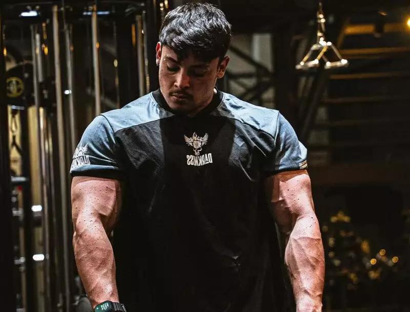 Sudden Heart Illness Reason for 2.4M Famous Bodybuilder's Death at 22 ...