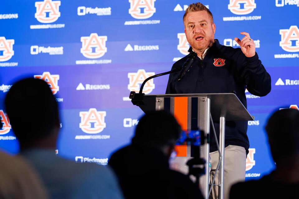 Live updates: Everything Alex Golesh said about Auburn's matchup with ...