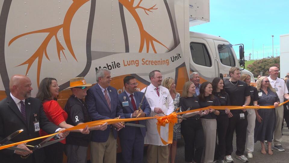 UT Medical unveils East Tennessee's first mobile lung cancer screening ...