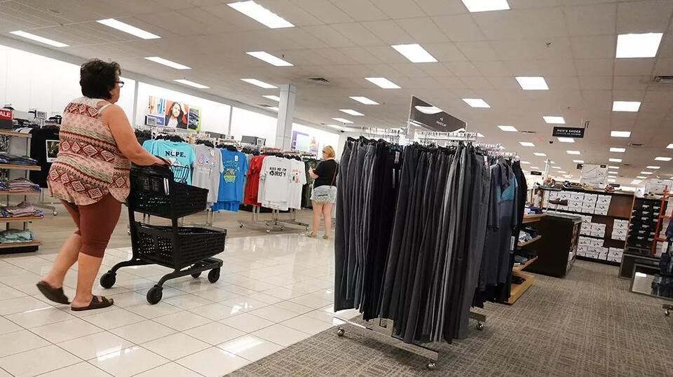Beloved Discount Retailer Closing Stores In 15 States - NewsBreak