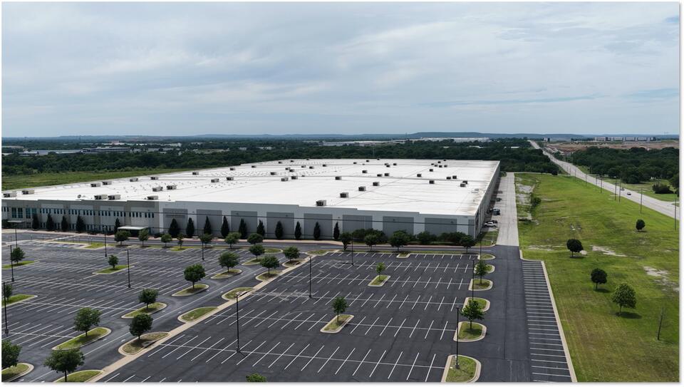 Greenheck Group to expand with purchase of former Macy's fulfillment facility
