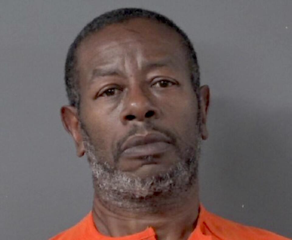 Man charged with armed robbery, attempted robbery - NewsBreak