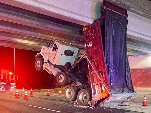 Southbound lanes reopen after dump truck hits I-95 overpass - NewsBreak