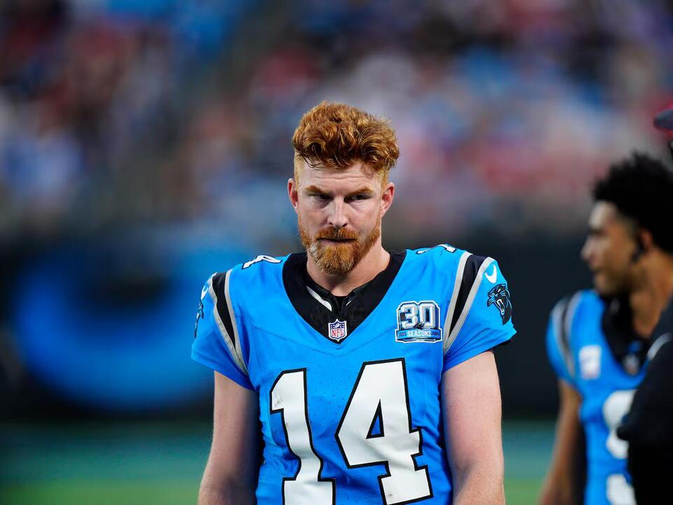 Panthers QB Andy Dalton involved in vehicle crash in Charlotte, spokesperson says