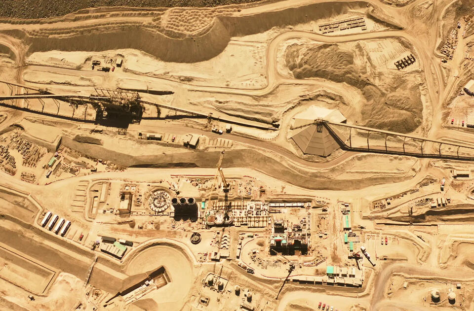 Chile’s Mantoverde copper output hit as labor talks stall, union says ...