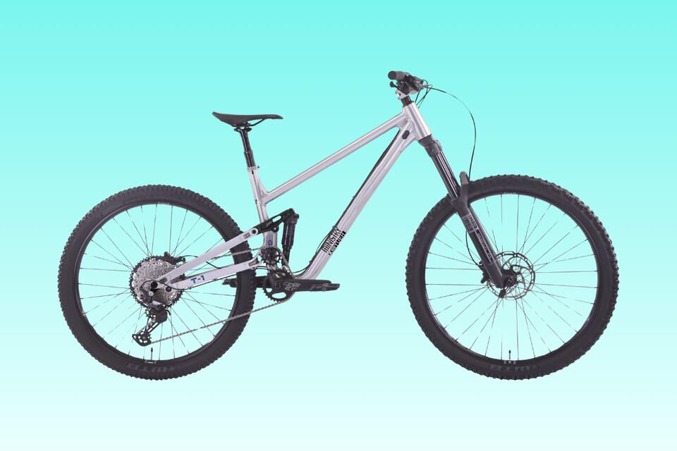 Chris Currie’s Ministry Cycles now has a high-pivot MTB offering in collaboration with Yueh Sports