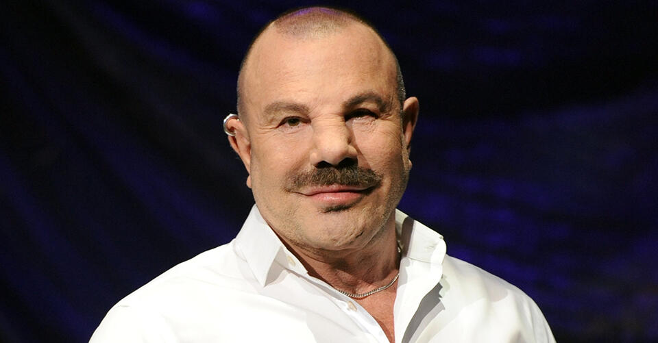 Thierry Mugler Called His Surgeries ‘Architectural Research’—Here’s How He Used His Face For Art – NewsBreak