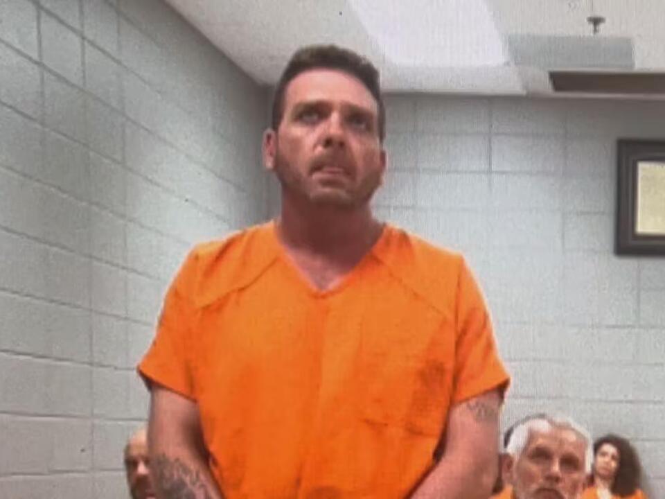 Foley man charged with deadly pedestrian accident tells police he