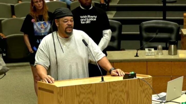 Resignation calls for Aurora police chief intensify amid shootings of Black men