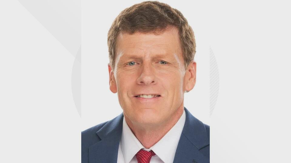 Longtime WATE Chief Meteorologist Matt Hinkin dies at 62 - NewsBreak