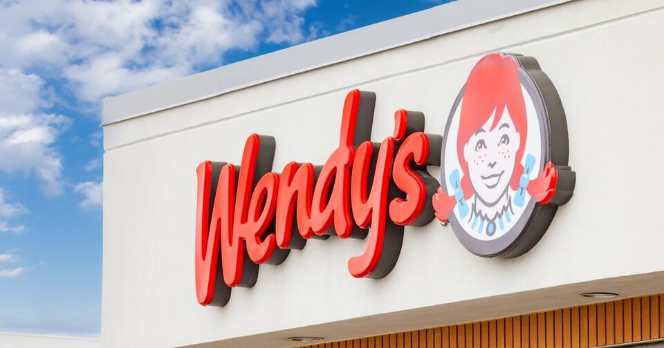 Wendy’s shakeup continues, Taco Bell collabs with Olivia Rodrigo, and indie restaurants score a win