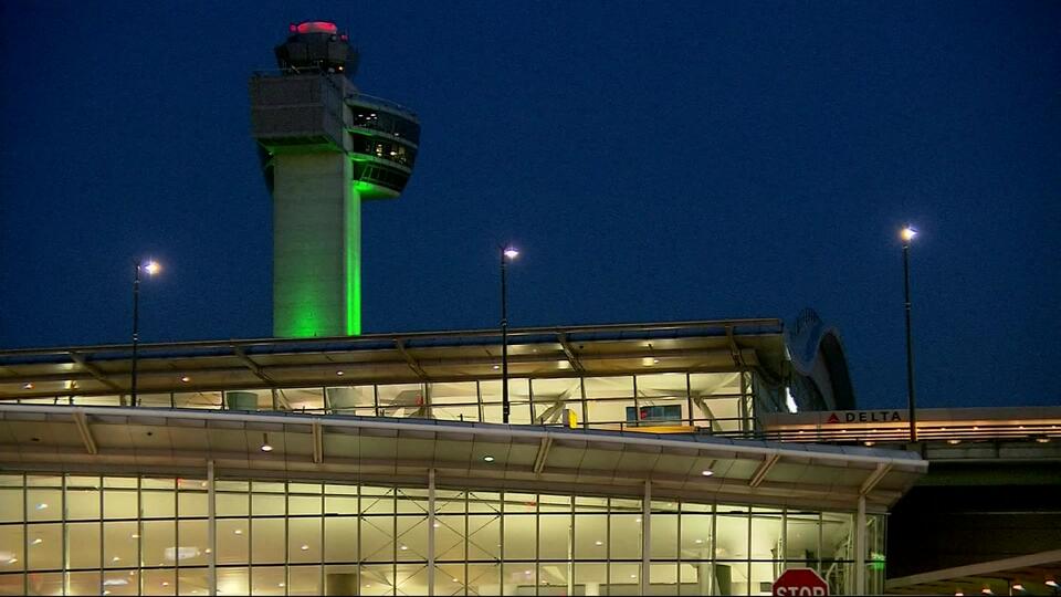 Great Neck man who groped sleeping woman on flight to JFK sentenced to six months in prison