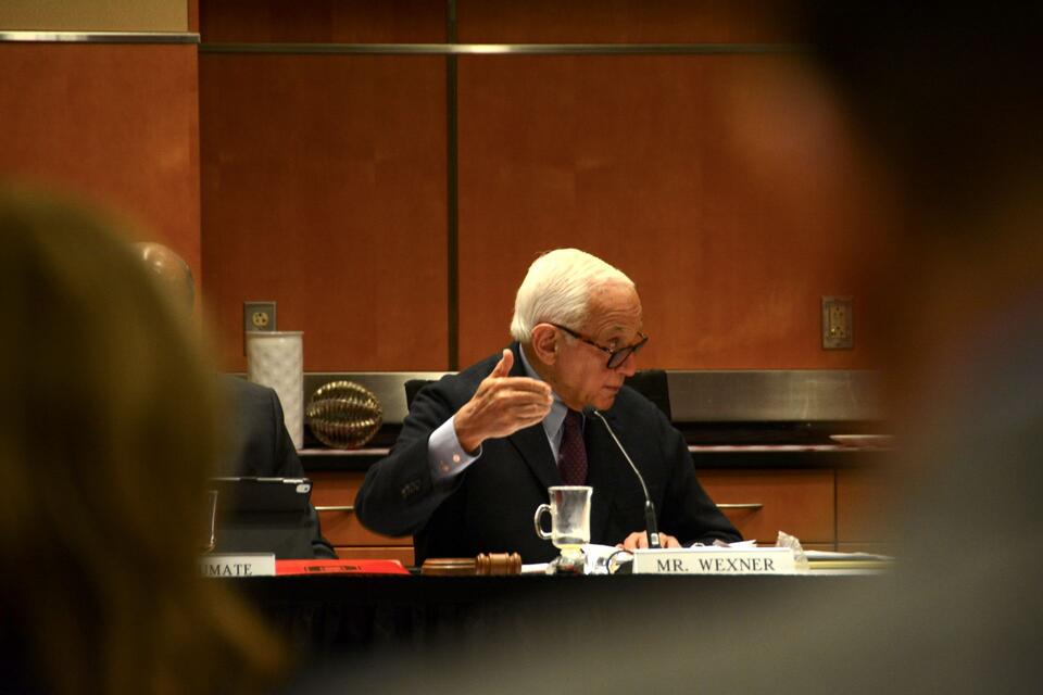 Les Wexner steps down from university medical board, remains as chair ...