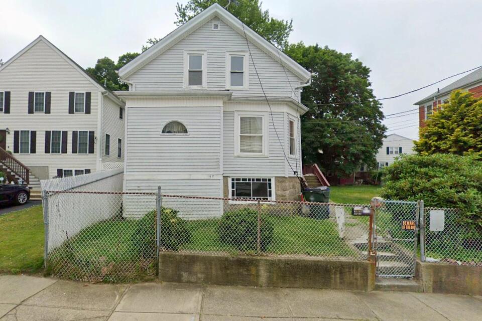 Fall River Police Arrest Suspect After Fatal Stabbing - NewsBreak
