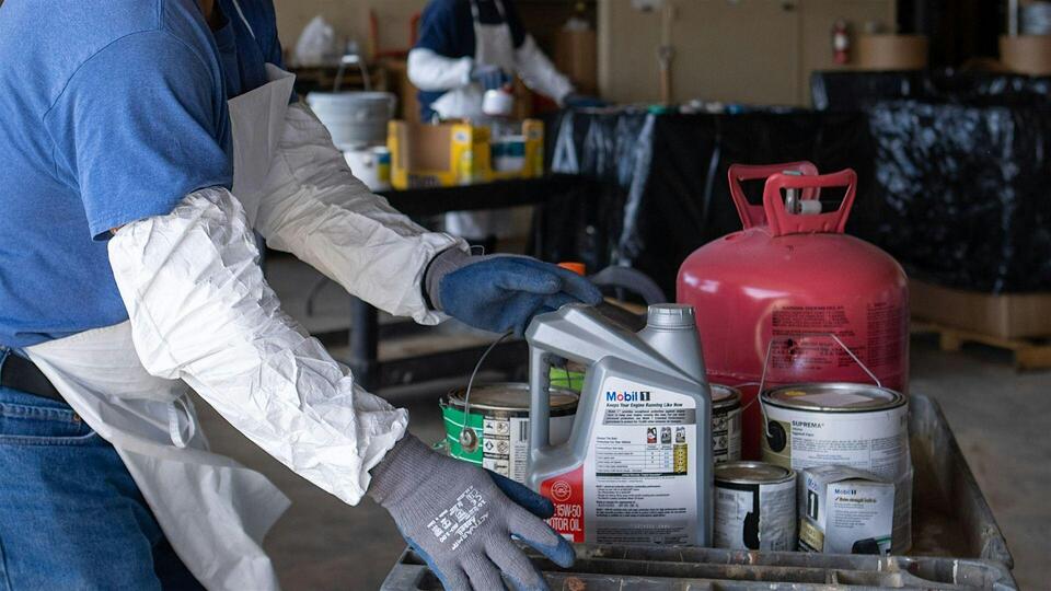 ⚠️ Free hazardous & e-waste drop-off in Val Verde Oct. 24 - NewsBreak