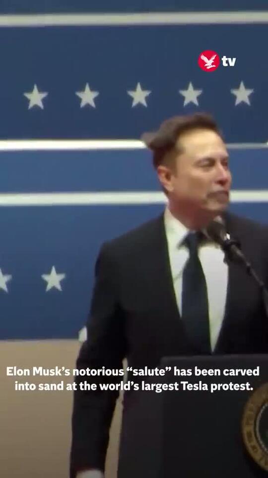 Elon Musk’s notorious “salute” has been carved into sand at the world’s ...