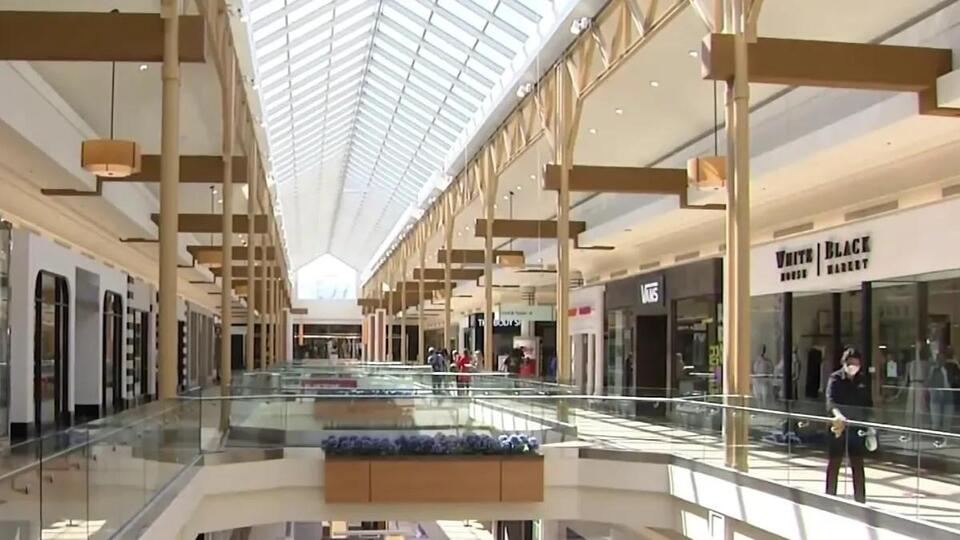 2 people charged with attempted murder in stabbing outside NH mall ...