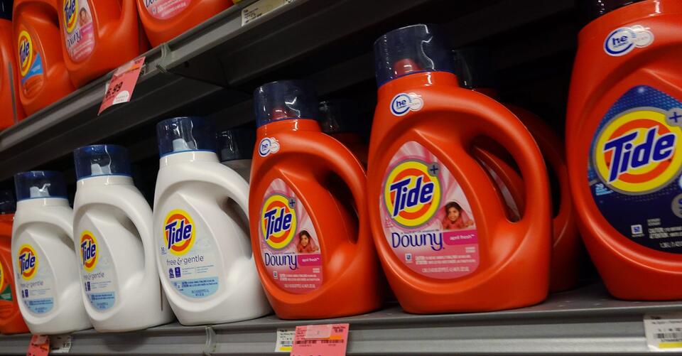 You're probably using too much laundry detergent — here's how much you