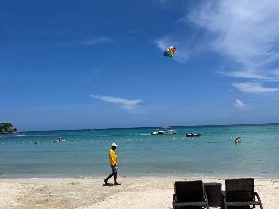 10 Columbus residents stuck in Jamaica as Hurricane Beryl makes