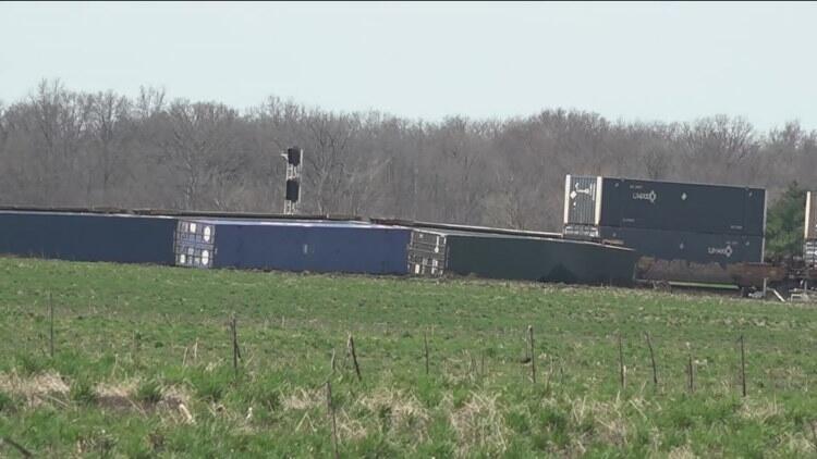 Train cars tip in Hancock County during overnight severe weather ...