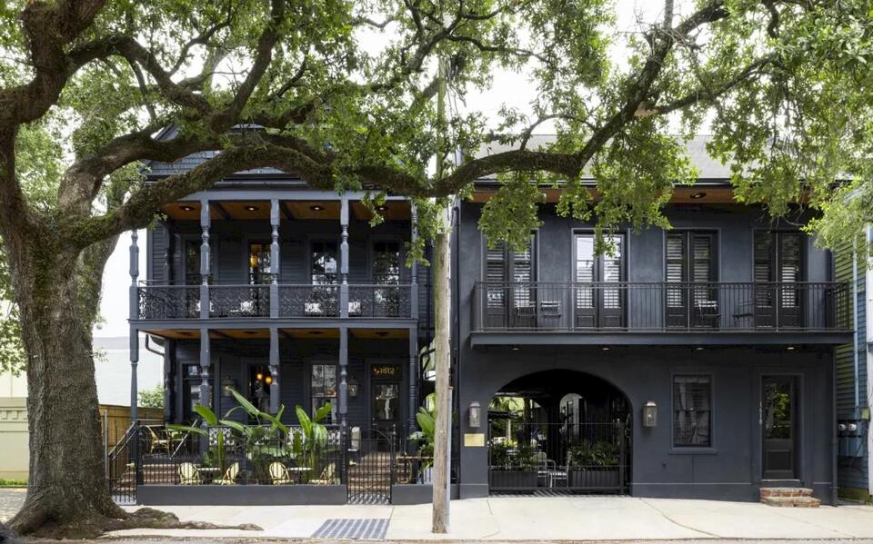 Tucked Away in a Former Children's Home, This Inky-Black Hideaway