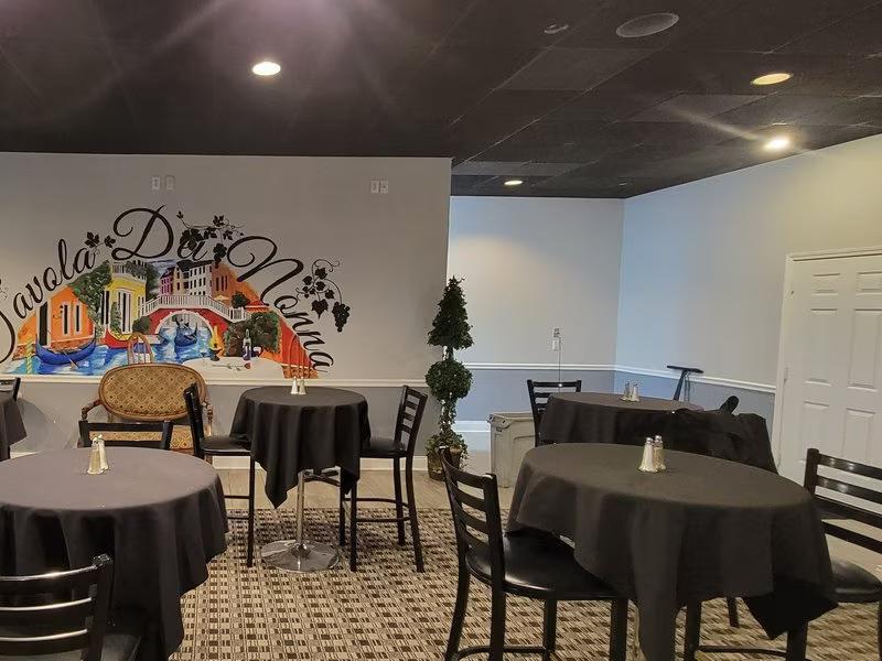 Tavola dei Nonna reopens at new location