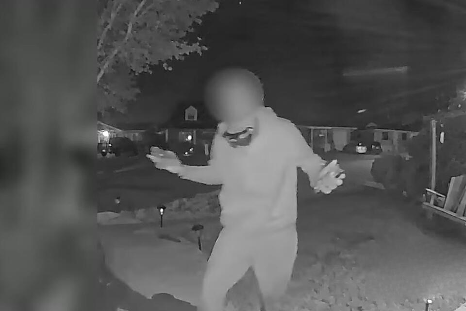Louisiana High School Teens Run From Real Gunfire While Playing 'Senior ...