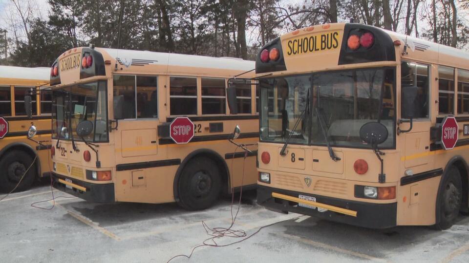 Winter Storm Causes Hundreds Of Closures And Delays For St Louis