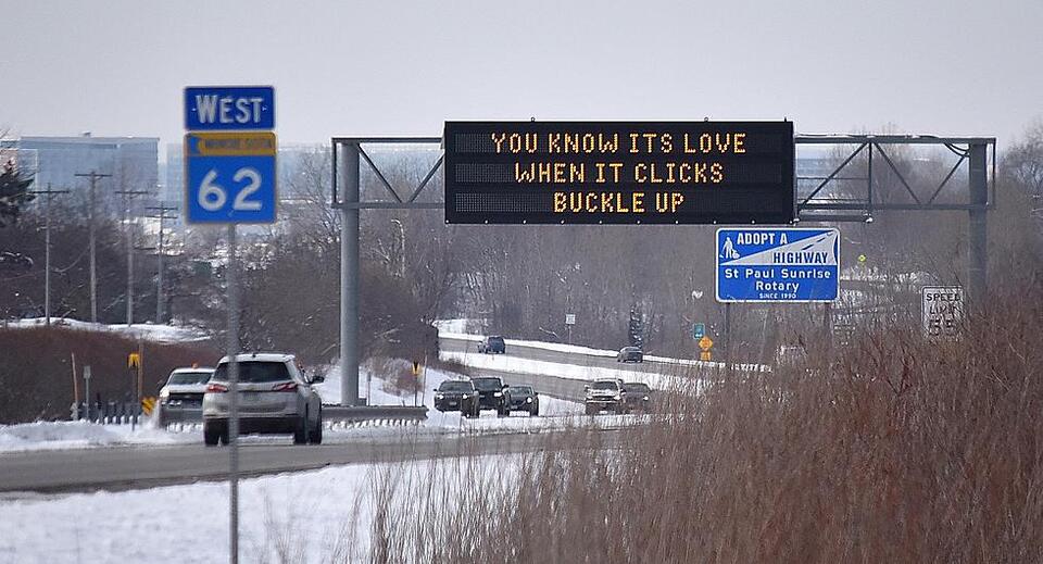 No Joke: MNDOT + WISDOT Being Banned From Using Funny Highway Signs ...
