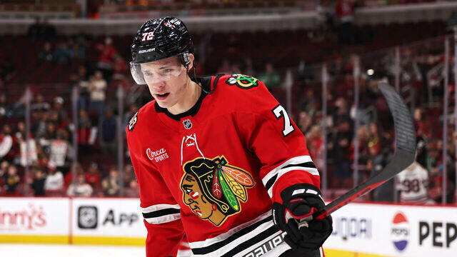 Vlasic thinks Blackhawks can make playoffs: 'It's a matter of time'