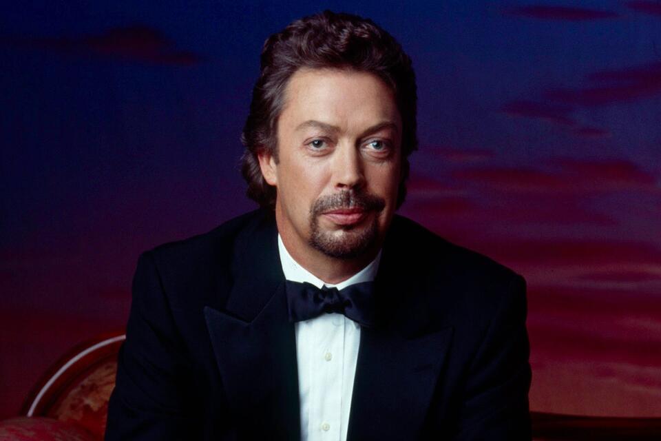 Tim Curry, Legendary Actor and Voice of Chancellor Palpatine, Dies at 80